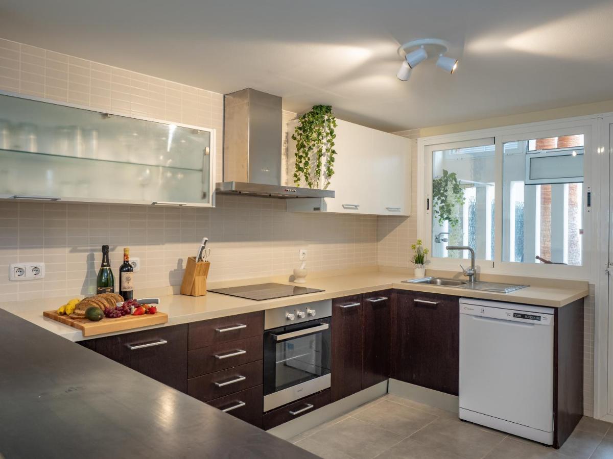 מנילבה Villa Rosa Luxury Private Large Villa To Rent מראה חיצוני תמונה