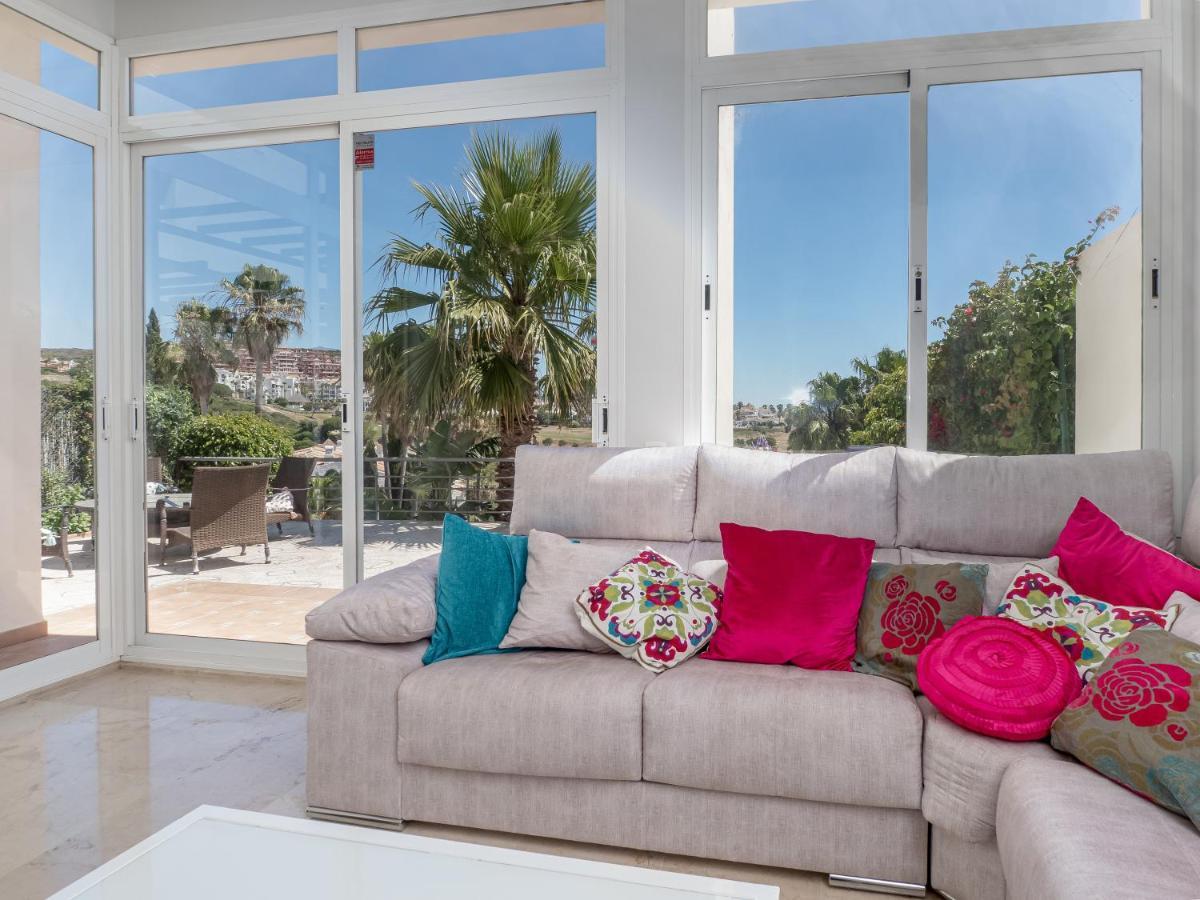 מנילבה Villa Rosa Luxury Private Large Villa To Rent מראה חיצוני תמונה
