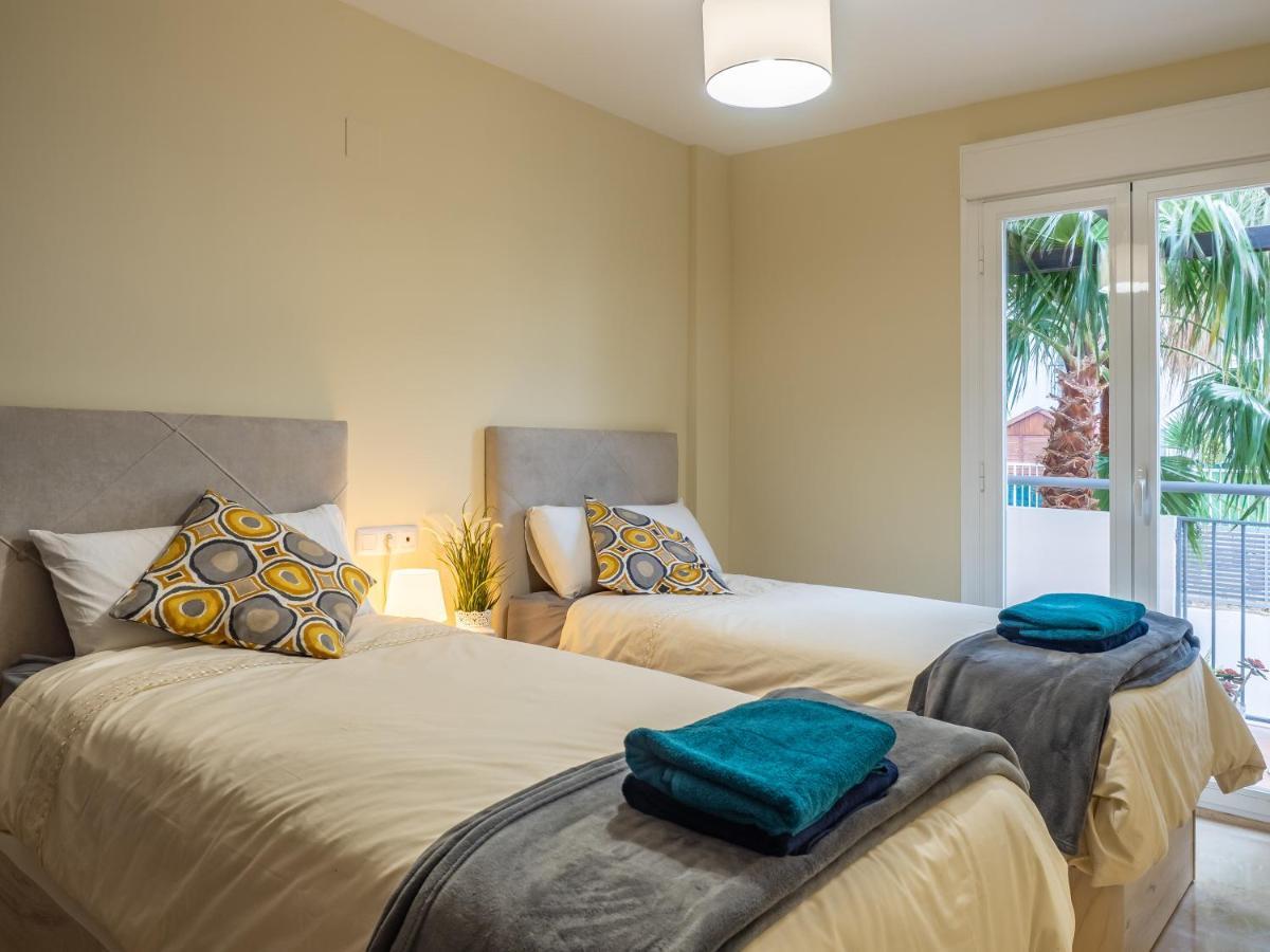מנילבה Villa Rosa Luxury Private Large Villa To Rent מראה חיצוני תמונה