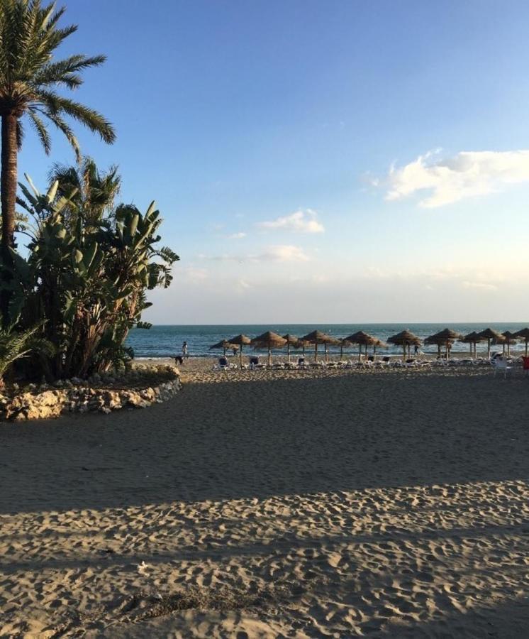 מנילבה Villa Rosa Luxury Private Large Villa To Rent מראה חיצוני תמונה