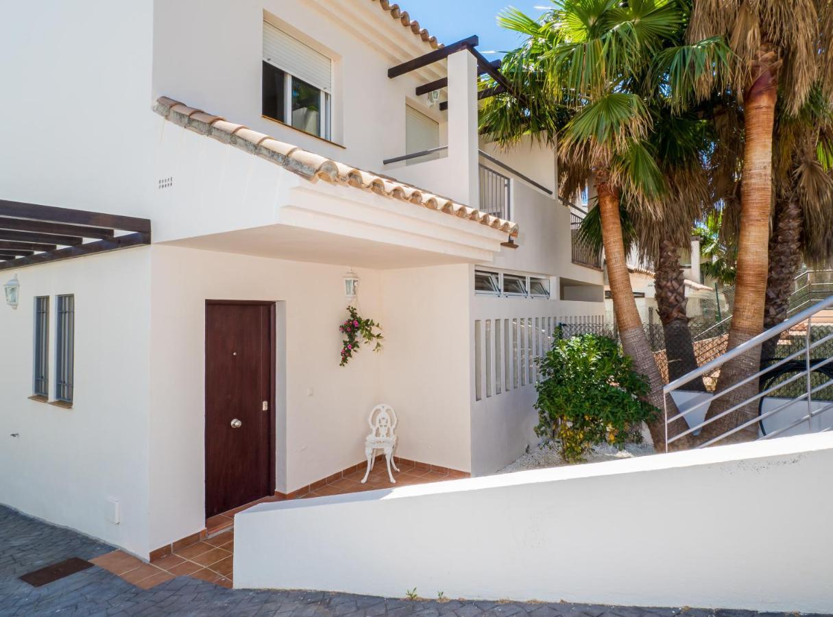 מנילבה Villa Rosa Luxury Private Large Villa To Rent מראה חיצוני תמונה