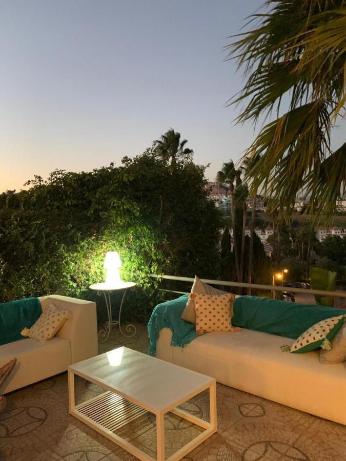 מנילבה Villa Rosa Luxury Private Large Villa To Rent מראה חיצוני תמונה